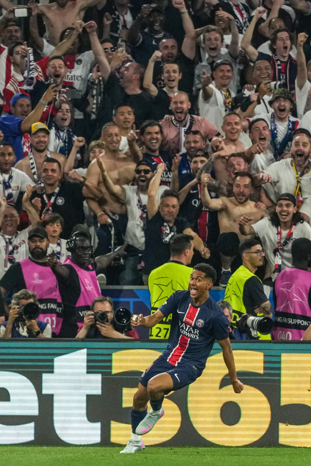 成为赛场上 成为赛场上