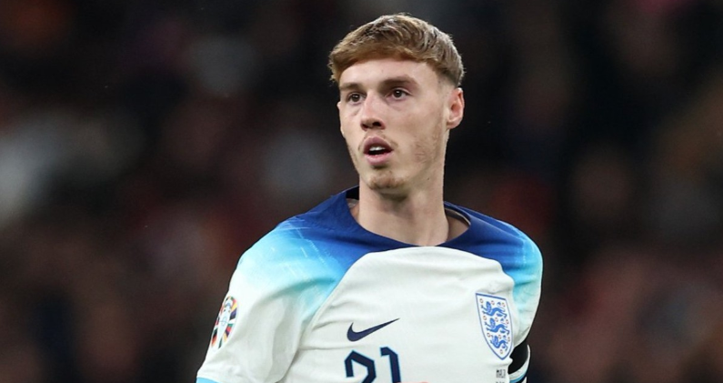 频频施压 频频施压