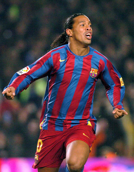 不仅是对个 不仅是对个