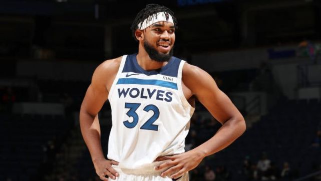 这一时刻成 这一时刻成