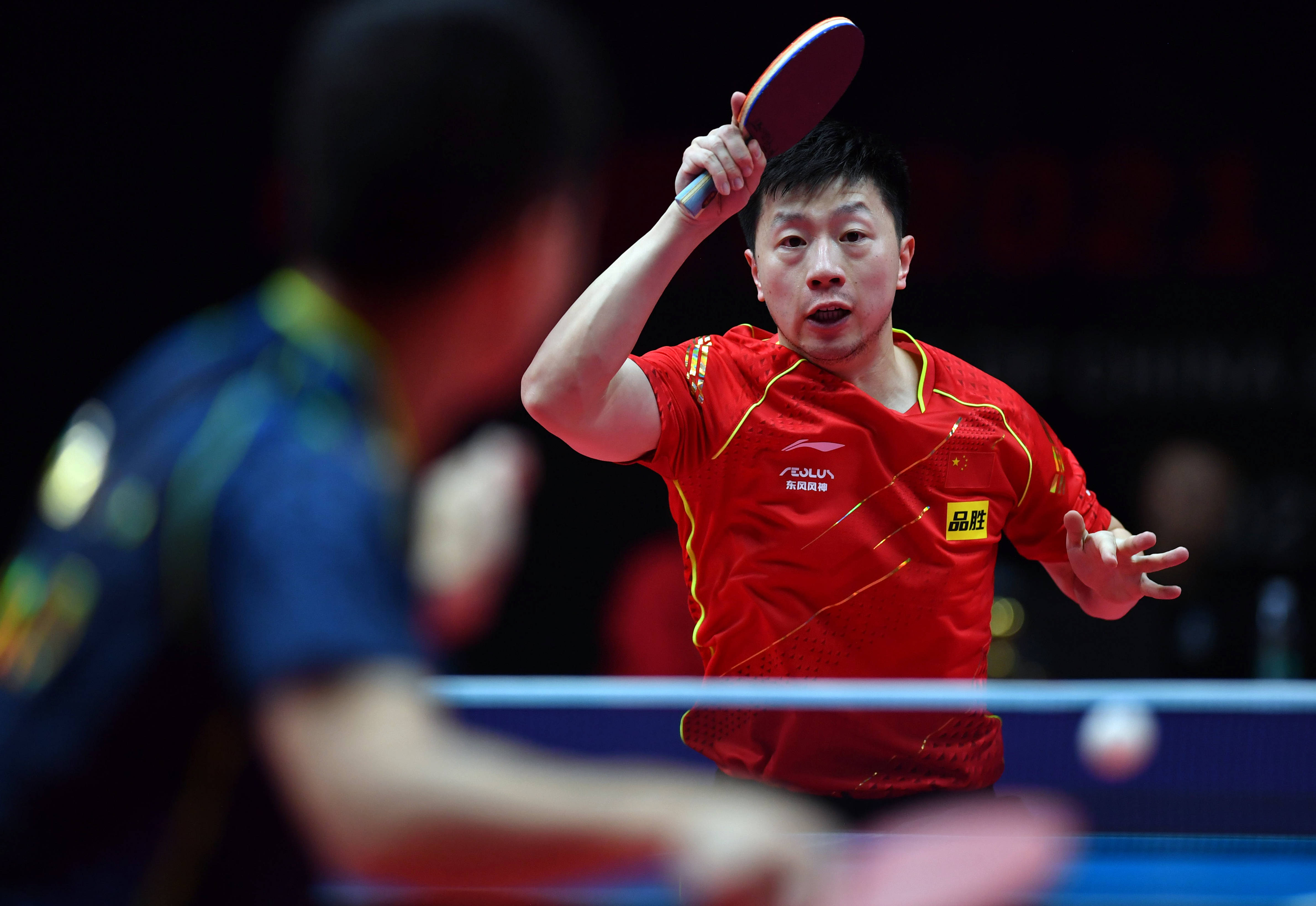 加强锋线位 加强锋线位