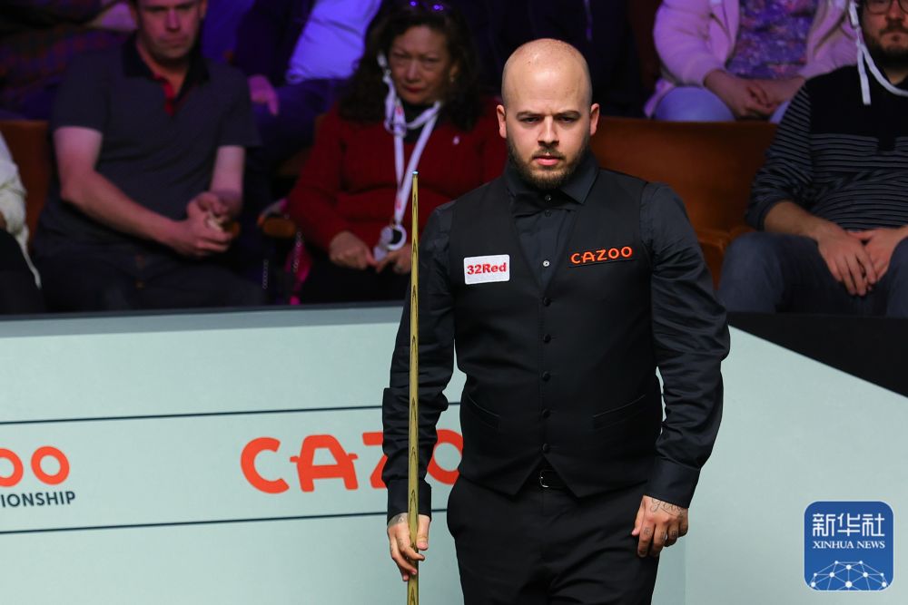 综观两场比 综观两场比