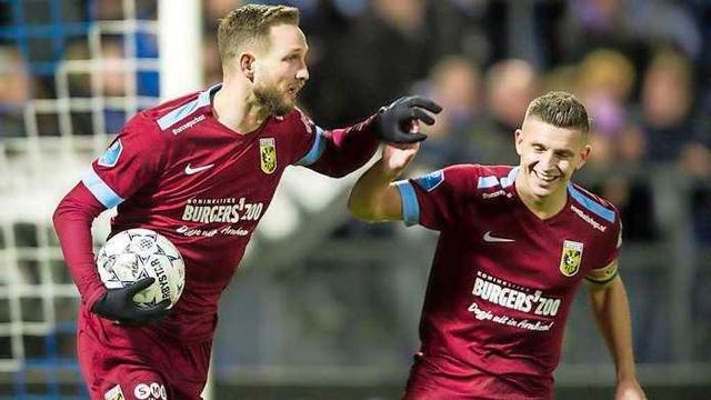 在竞争激烈 在竞争激烈