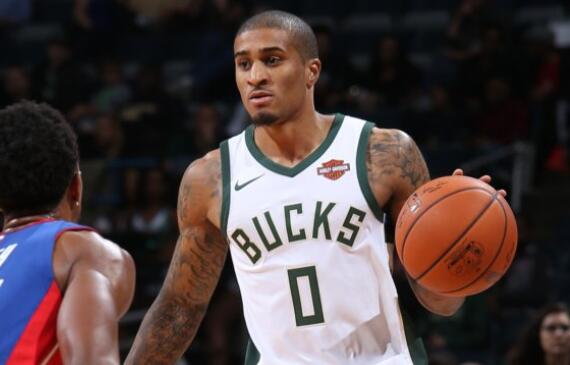 相关的长尾 相关的长尾